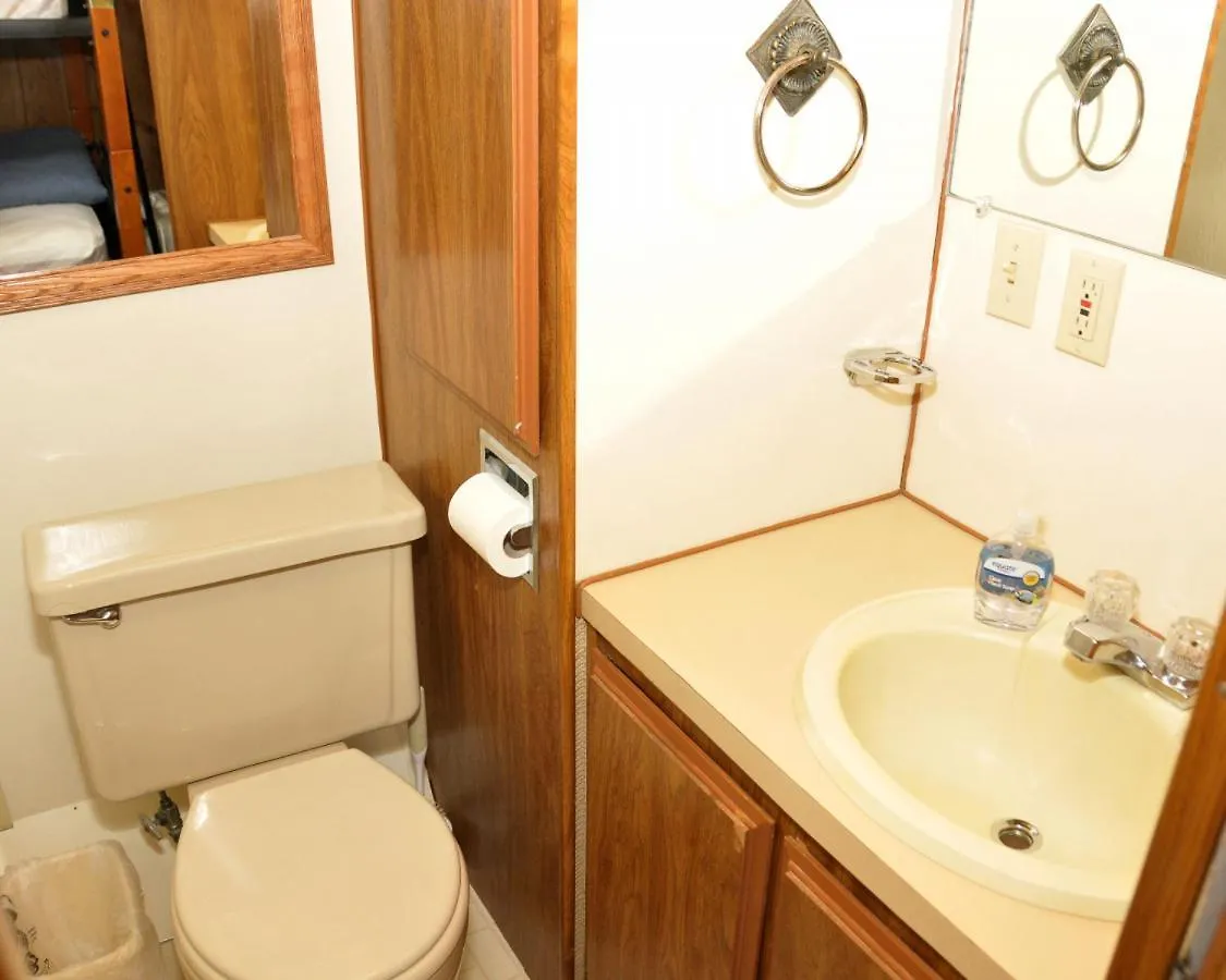 Venture Out 584 Seabreeze Dr Comes With Golf Cart Panama City Beach Holiday home